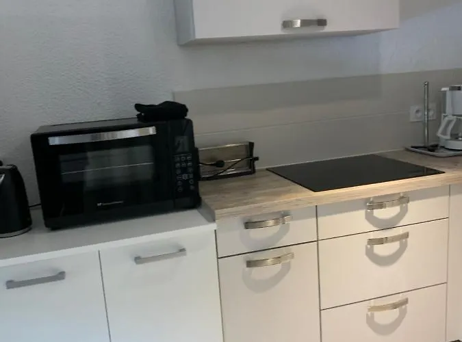 Cap D Rez-de-jardin Marine Centre Port Apartment