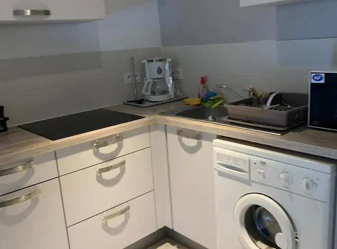 Cap D Rez-de-jardin Marine Centre Port Apartment