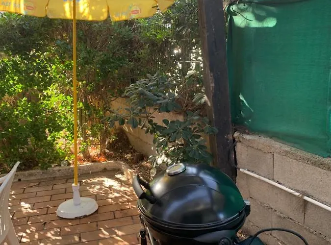 Apartment Cap D Rez-de-jardin Marine Centre Port *