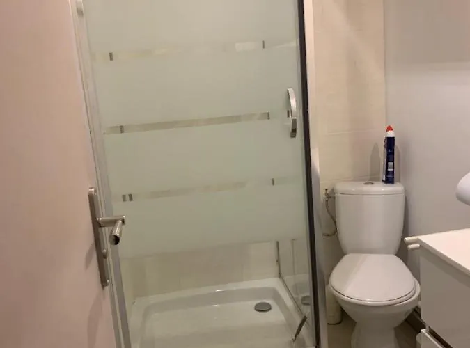 Cap D Rez-de-jardin Marine Centre Port Apartment