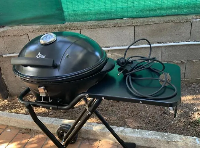 Cap D Rez-de-jardin Marine Centre Port Apartment *