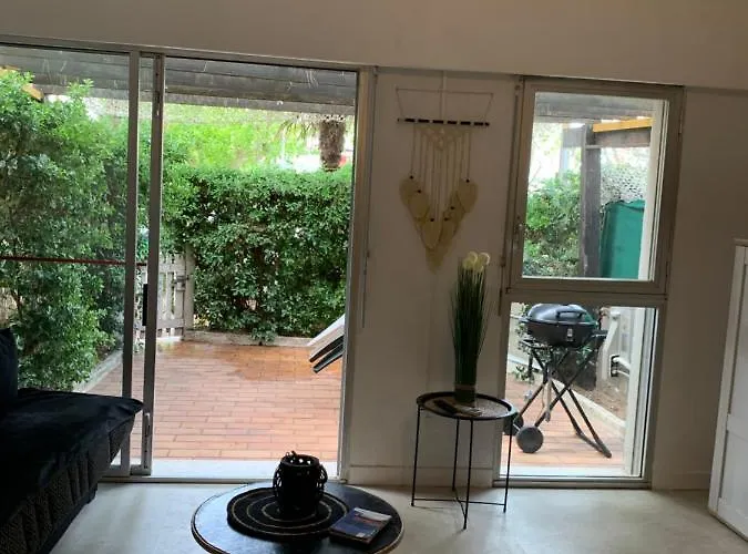 Cap D Rez-de-jardin Marine Centre Port Apartment Agde